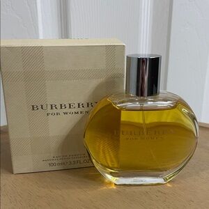BURBERRY FOR WOMEN Classic Eau de Parfum 3.3 FL.OZ